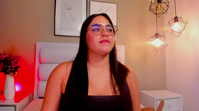 Chat XXX en directo de MarahBaker35