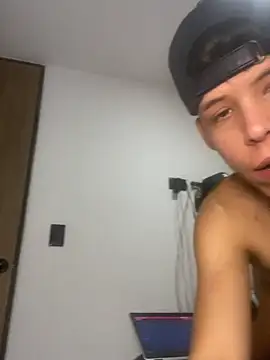yoskingg – Naživo XXX chat
