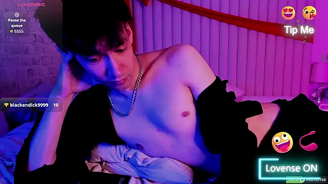 CalvinChapman's Live XXX Chat