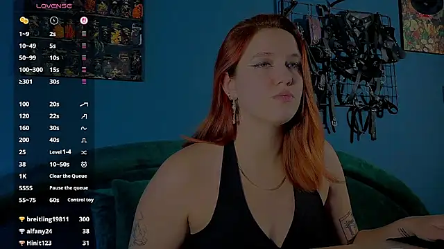 Serve_to_Alexa's Live XXX Chat