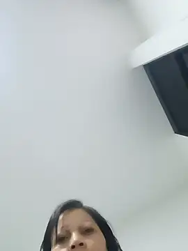 Naia_queen25's Live XXX Chat