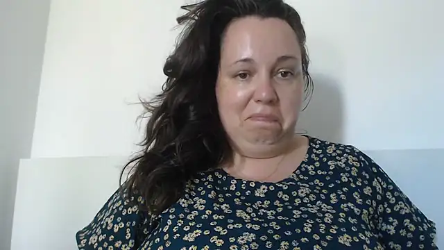 Chat +18 de WendyRhoades ao vivo