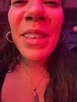 Bigbuttbrooklynn élő XXX-chatje