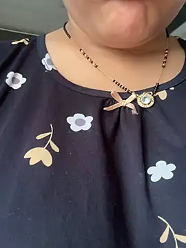 Chat +18 de Pink_BabyDoll ao vivo