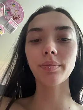 HoTMiA666のライブXXXチャ ット
