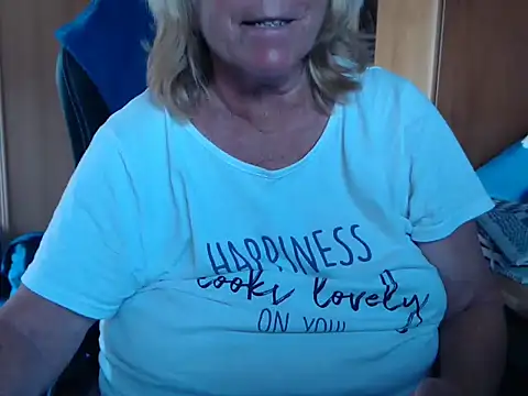 XXX chat uživo modela _sunshine__