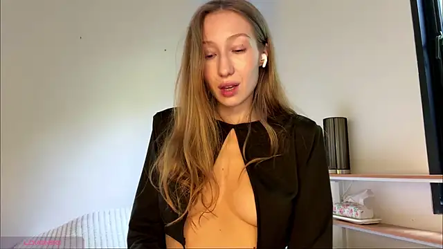 Alicecutepie's Live XXX Chat