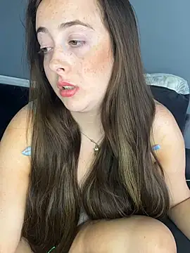 BrunetteBarbieXx_ 웹캠 쇼