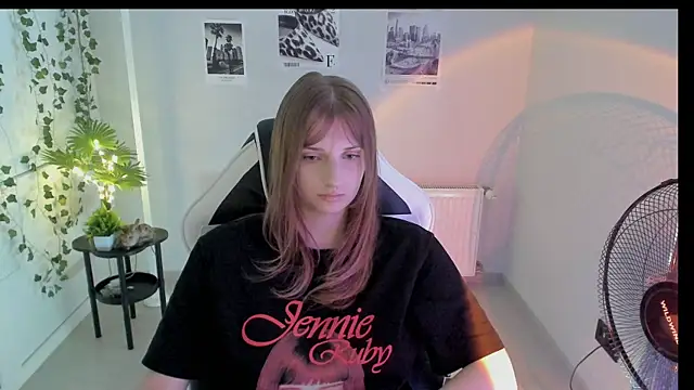Star_Nellie's Live XXX Chat