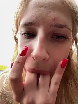 Chat +18 de michelle_lovique ao vivo