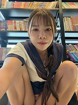 Fire-18's Live XXX Chat