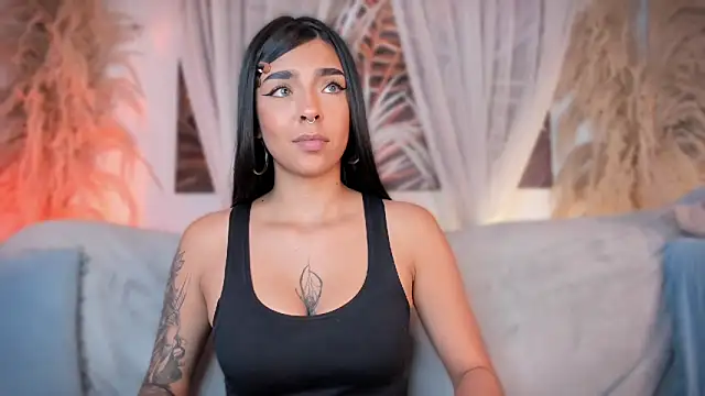 Freyaa_stone_ লাইভ XXX চ্যাট