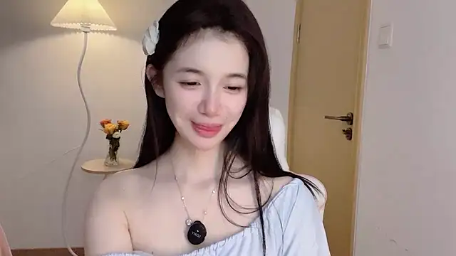 Annie-3 现场XXX聊天