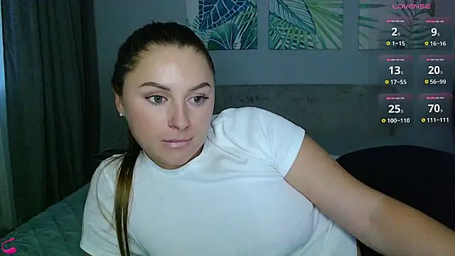 Živý XXX chat mia_bloomy