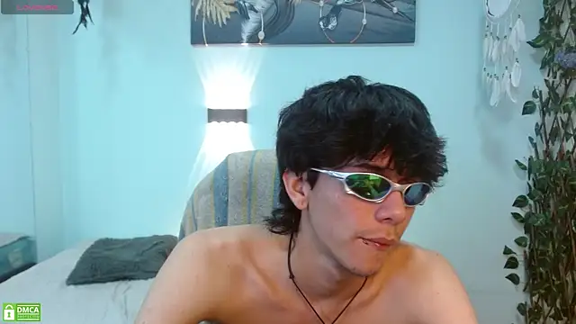 צ'אט XXX בשידור חי של AmethystShadow17