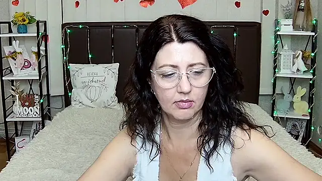 Chat XXX en directo de RoseHille
