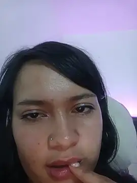 Živý XXX chat ebonysummer_