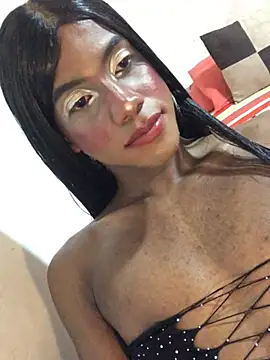 צ'אט XXX בשידור חי של Giiada_Miller