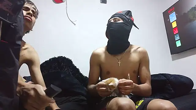 Chat XXX en directo de Danielraz