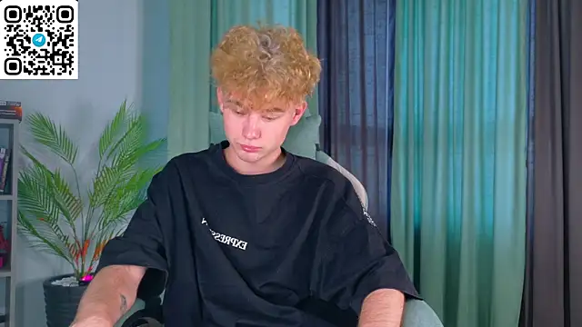 Онлайн чат XXX moon_Gloww