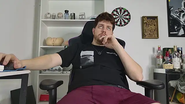 aaronlegend_ – Naživo XXX chat