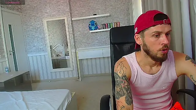 Chatroom XXX en direct de JonahShaw