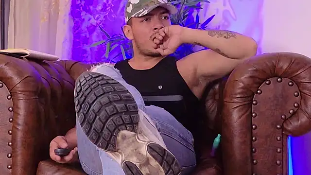 OliverWyse 라이브 XXX 채팅