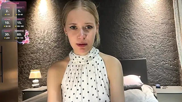 ZaidaSchwarten's Live XXX Chat