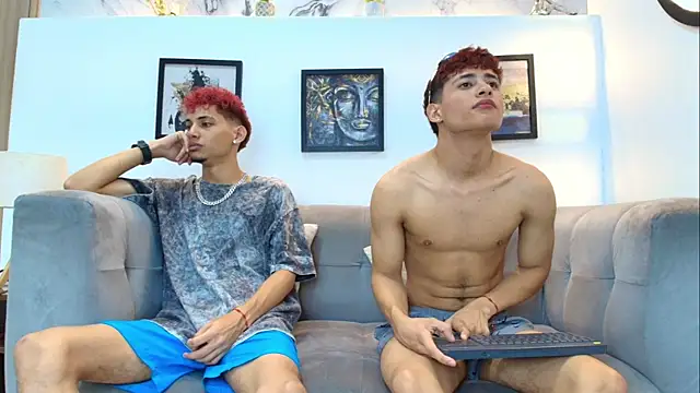 YOUNG_BOYS_HELL's Live XXX Chat