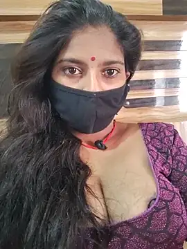 Honeyrose4u's Live XXX Chat