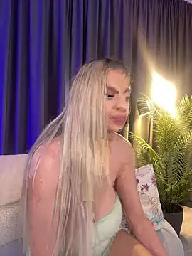 PearlPlenty Live XXX Chat