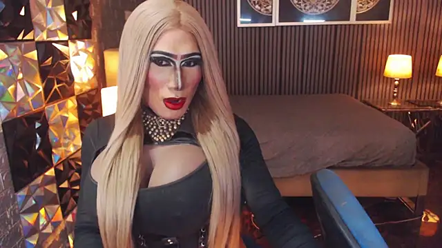 Asianbigcum Adlı Modelin Canlı XXX Sohbeti