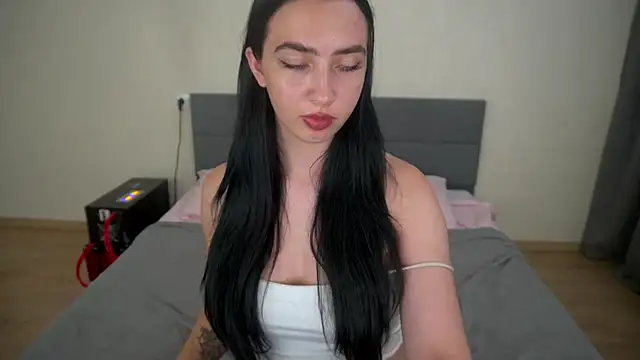 WildKittenX_ – Live XXX-chat