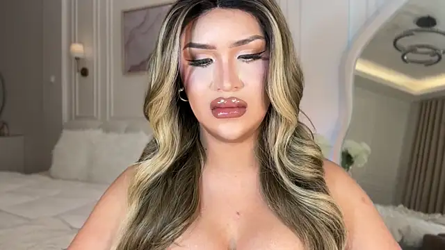 Your_Majesty_Tyra live XXX chat