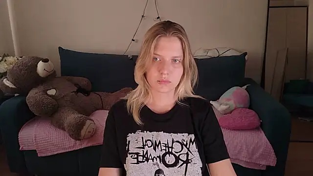 XXX chat uživo modela Viki_Charm