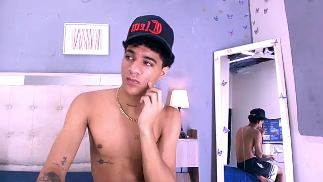 _Thiago12 – Naživo XXX chat