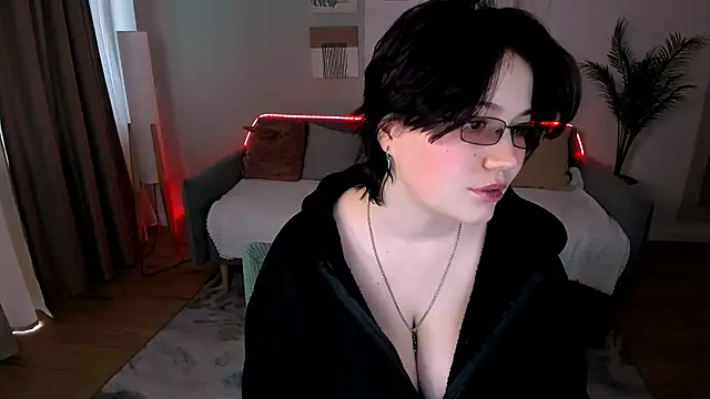 Živý XXX chat MiaLacrice