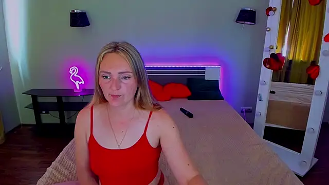 XXX chat uživo modela MagicEyess