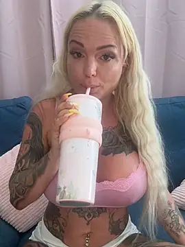 Chat XXX en directo de shortybig_official
