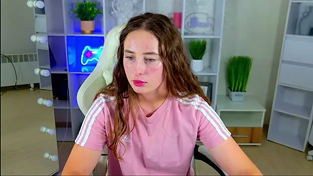 NadinnL's Live XXX Chat