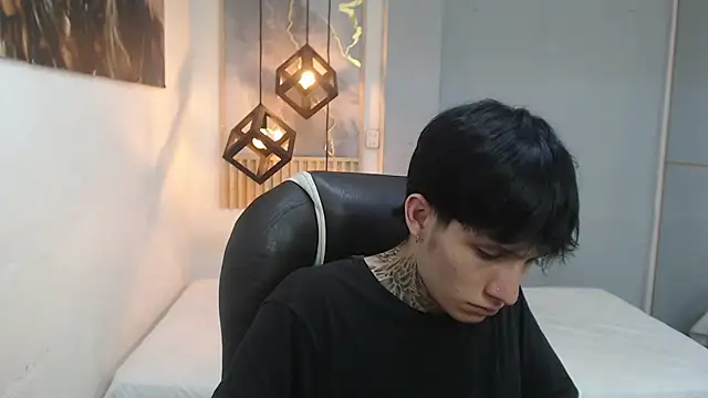 Chat XXX en directo de Cry_thereal