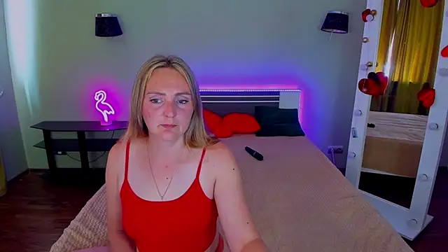 XXX chat uživo modela MagicEyess