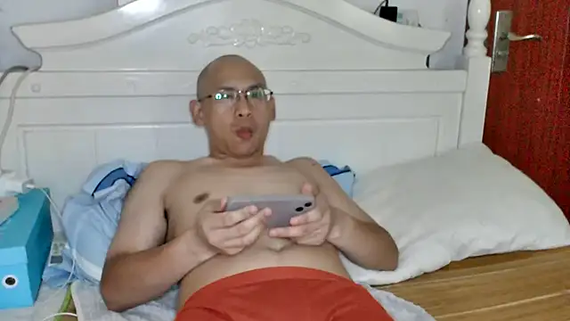 Chat XXX en directo de benly888