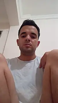 luqemo Adlı Modelin Canlı XXX Sohbeti