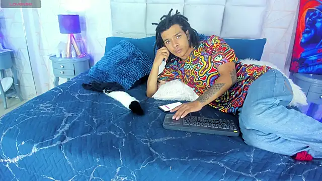 Lucas_jones' Webcam Show