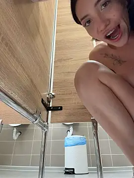 BallerinaCappuccino_ Chat XXX in diretta