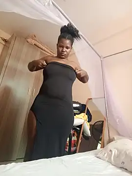 Chat XXX en directo de TrishaKalid