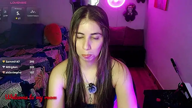 aleja_diamond Chat XXX in diretta