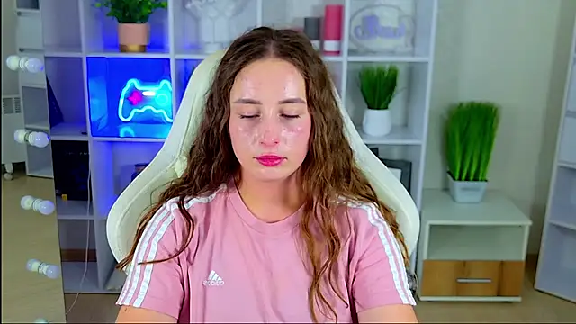 Živý XXX chat NadinnL