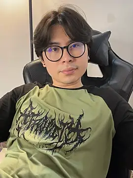 _Tommy_7 – Naživo XXX chat
